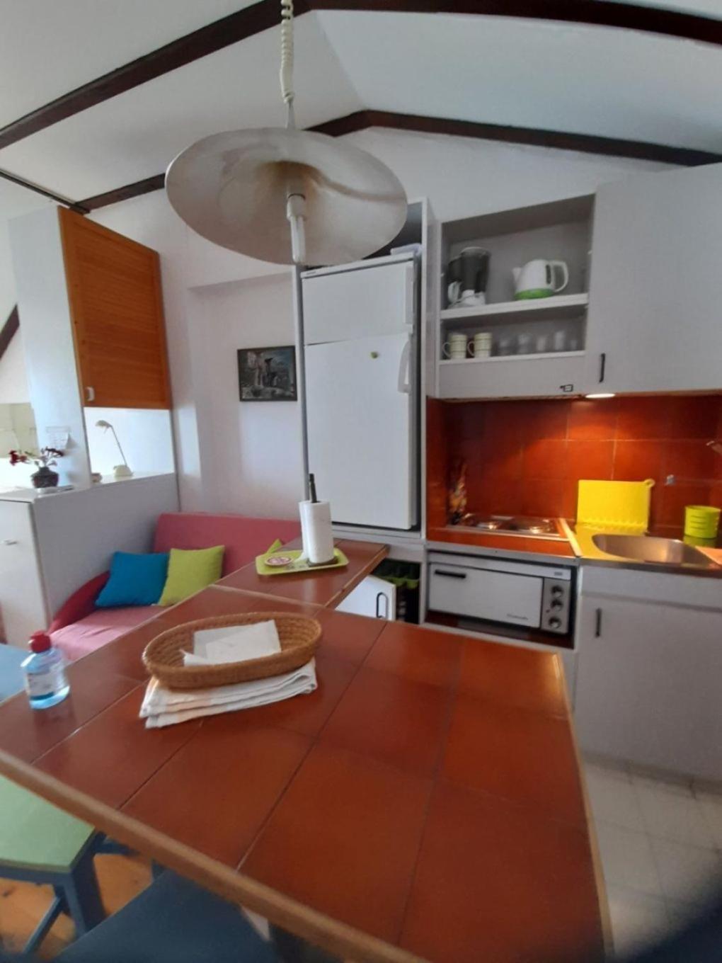 Apartment Danka - Affordable And At The Beach Brist Buitenkant foto